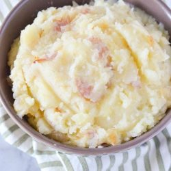 Vegan Mashed Potatoes with Fried Onions and Coconut Oil