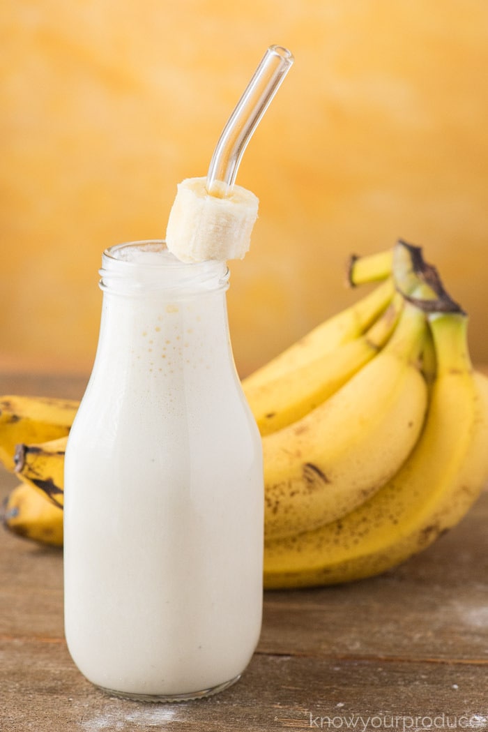 banana smoothie with yogurt know your produce