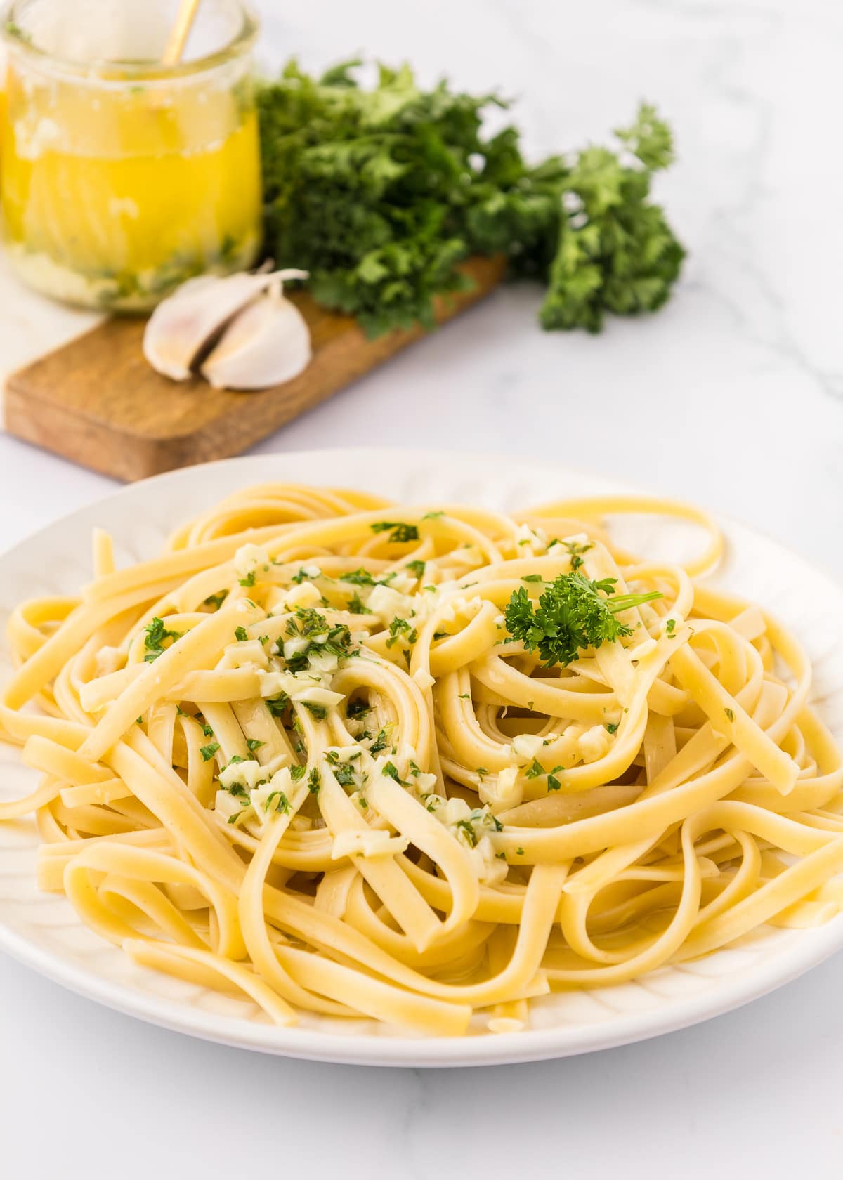 lemon garlic butter sauce pasta.